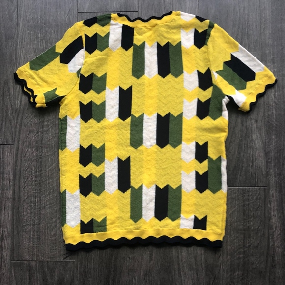 Zara Neon Geometric Knit Top - Picture 2 of 2